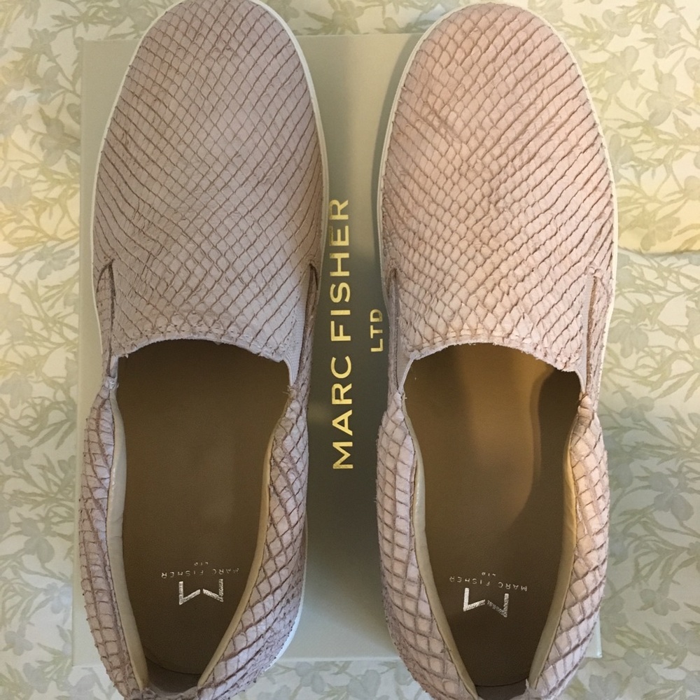 Marc Fisher LTD never been worn leather sneakers.